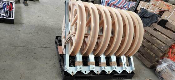 Монтажный блок для протяжки провода с габаритными размерами 760x120x480 мм, номинальной нагрузкой 50-150 кН и радиусом изгиба R570 для протяжки под высоким натяжением