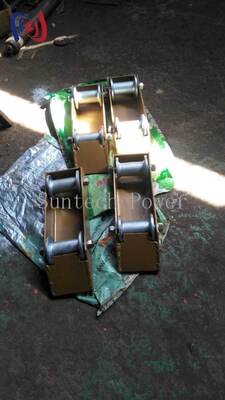 Тяжелый кабельный поворотник для плавного разворачивания высоковольтных кабелей в проектах установки