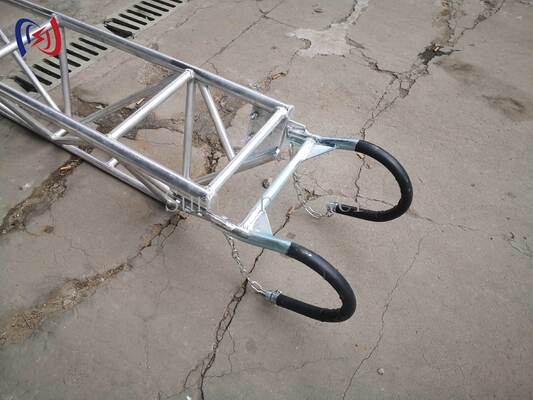 Рабочая платформа из сверхпрочной рамы с номинальной нагрузкой 1,5 кН, длиной 3-10 м и весом 30-100 кг для безопасного доступа на высоту