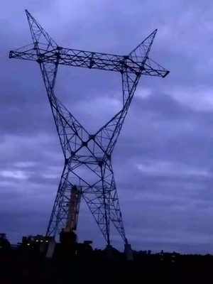 Башни решетки ASTM123 230KV 400KV стальные для надземной передающей линии